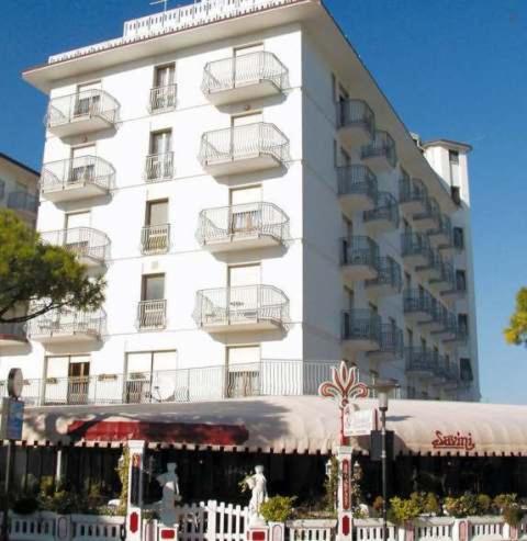 Hotel Alla Rotonda Lido di Jesolo Exterior photo